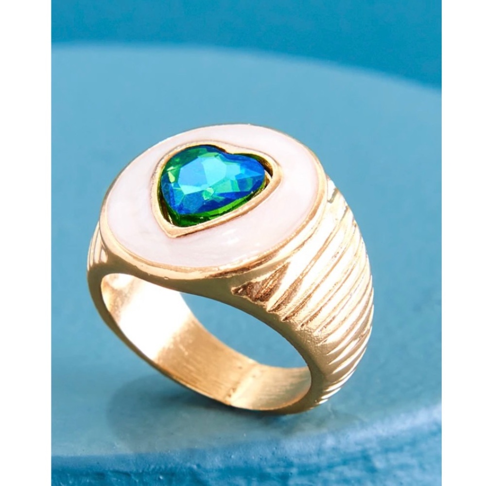 Earthbound Heart Signet Ring Size 6